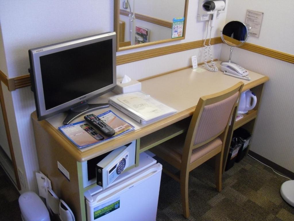 Toyoko Inn Tokyo Tachikawa Eki Kita Guchi מראה חיצוני תמונה