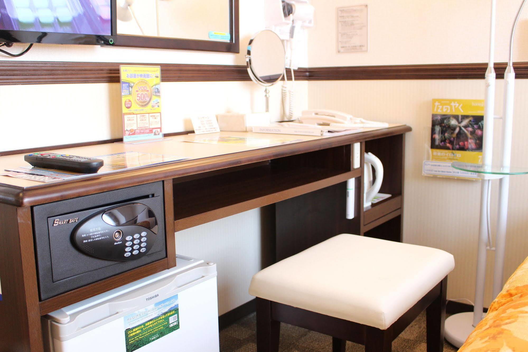 Toyoko Inn Tokyo Tachikawa Eki Kita Guchi מראה חיצוני תמונה