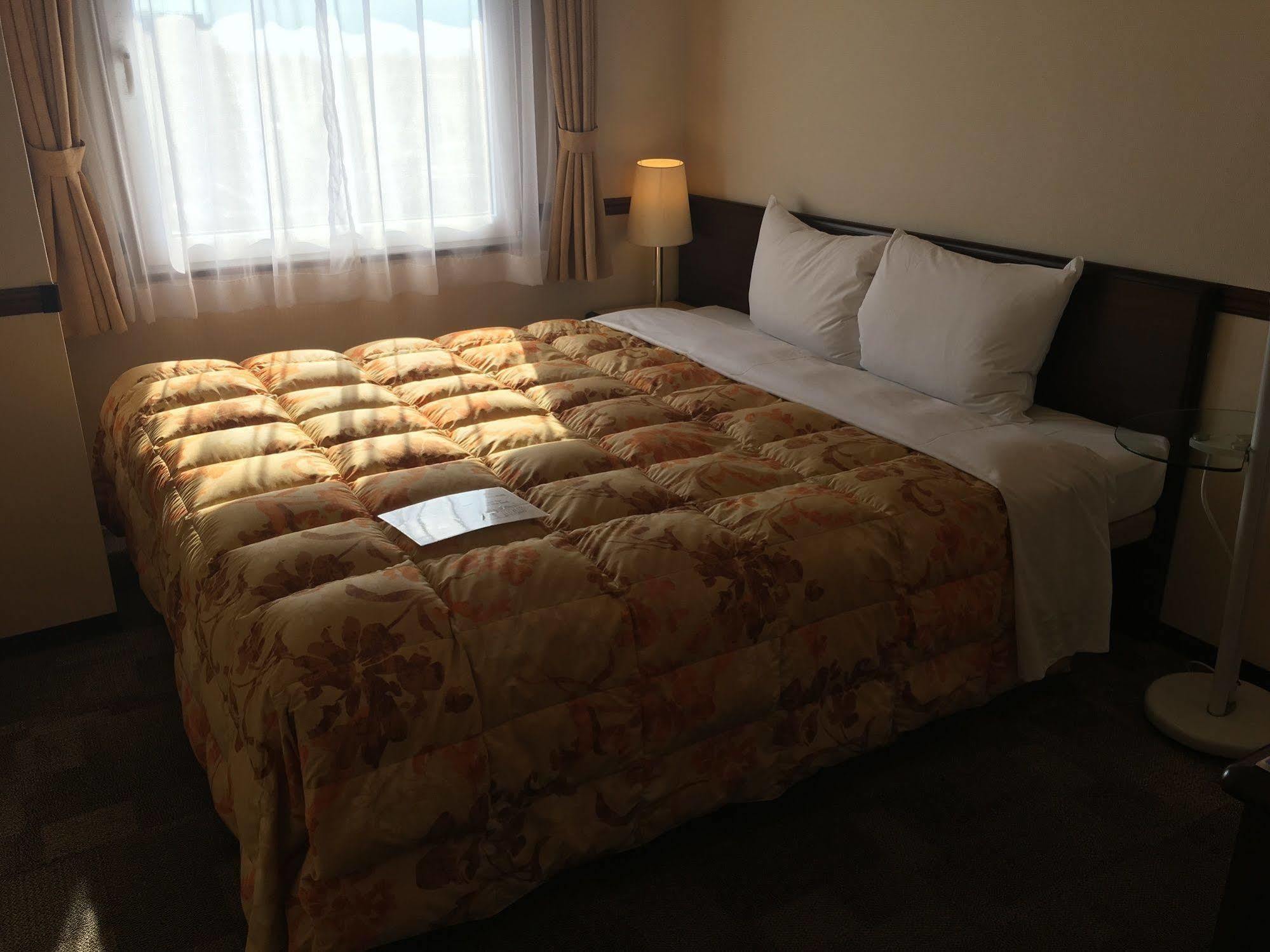 Toyoko Inn Tokyo Tachikawa Eki Kita Guchi מראה חיצוני תמונה